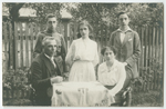 Outdoors group photograph of the Guttman family.